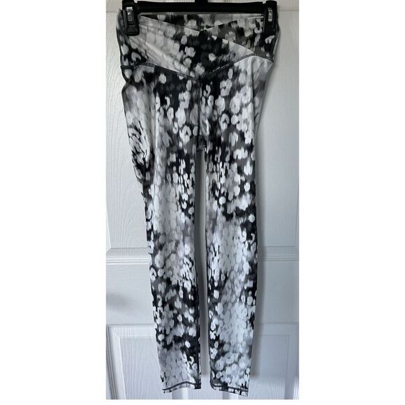 Aerie NWT size Small hi-rise 7/8 leggings - Picture 5 of 12